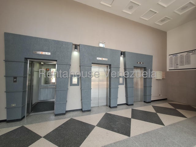 26-21828 en Alquiler oficina comercial 38 mts con una excelente ubicacion  4 Av de Prebo Reda Building