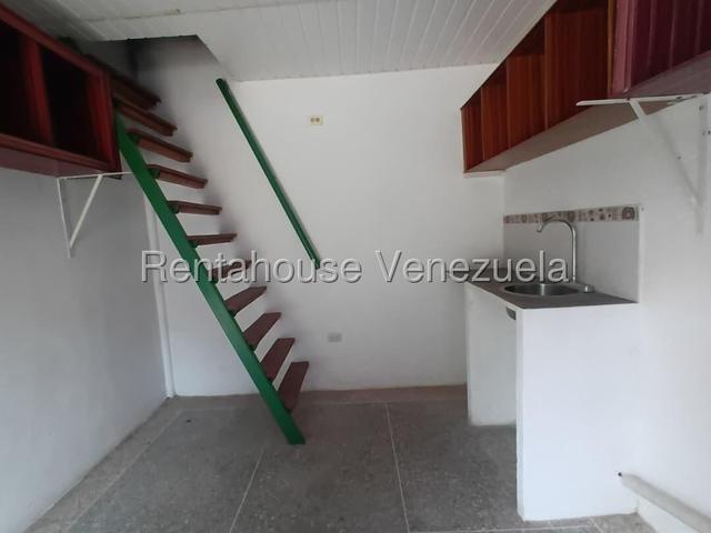 Venta de local C.C. Cariaprima San Joaquin #26-15955