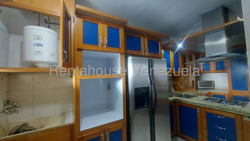 Los Mangos Apartamento en Alquiler ubicado en Valencia Carabobo codigo 27-178 ELOISA MEJIA