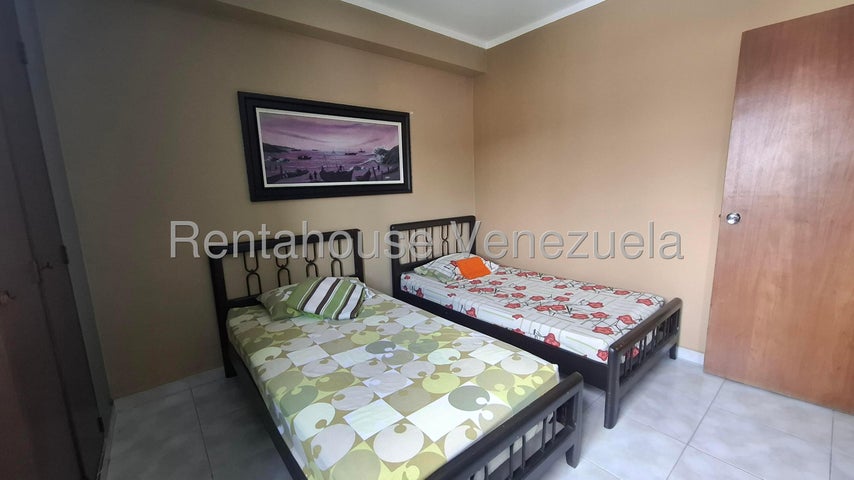 Los Mangos Apartamento en Alquiler ubicado en Valencia Carabobo codigo 27-178 ELOISA MEJIA