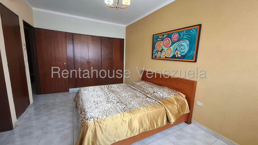Los Mangos Apartamento en Alquiler ubicado en Valencia Carabobo codigo 27-178 ELOISA MEJIA
