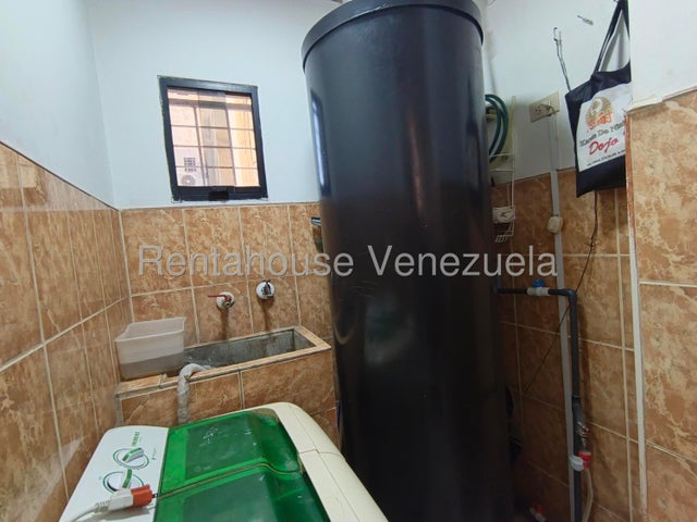 La Florida Apartamento en venta ubicado en carabobo 26-22152 ELOISA MEJIA