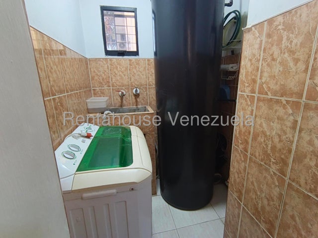 La Florida Apartamento en venta ubicado en carabobo 26-22152 ELOISA MEJIA