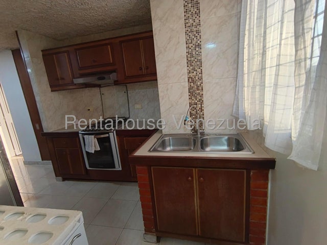 La Florida Apartamento en venta ubicado en carabobo 26-22152 ELOISA MEJIA