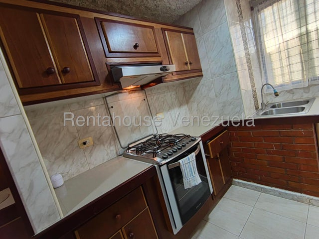 La Florida Apartamento en venta ubicado en carabobo 26-22152 ELOISA MEJIA