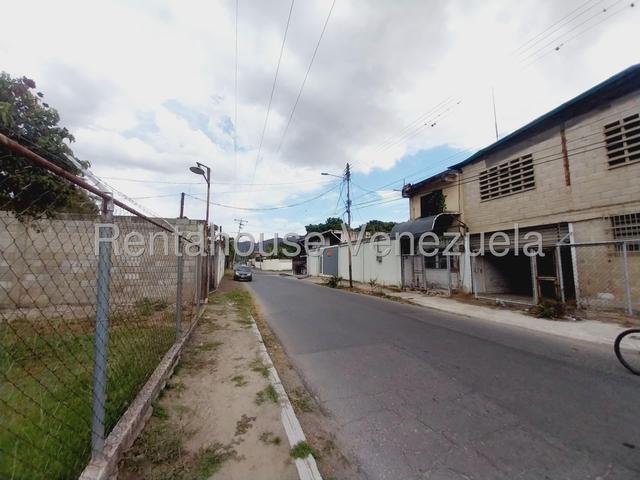 Alquiler de Galpon en Yagua Zona Norte de Guacara #25-14843