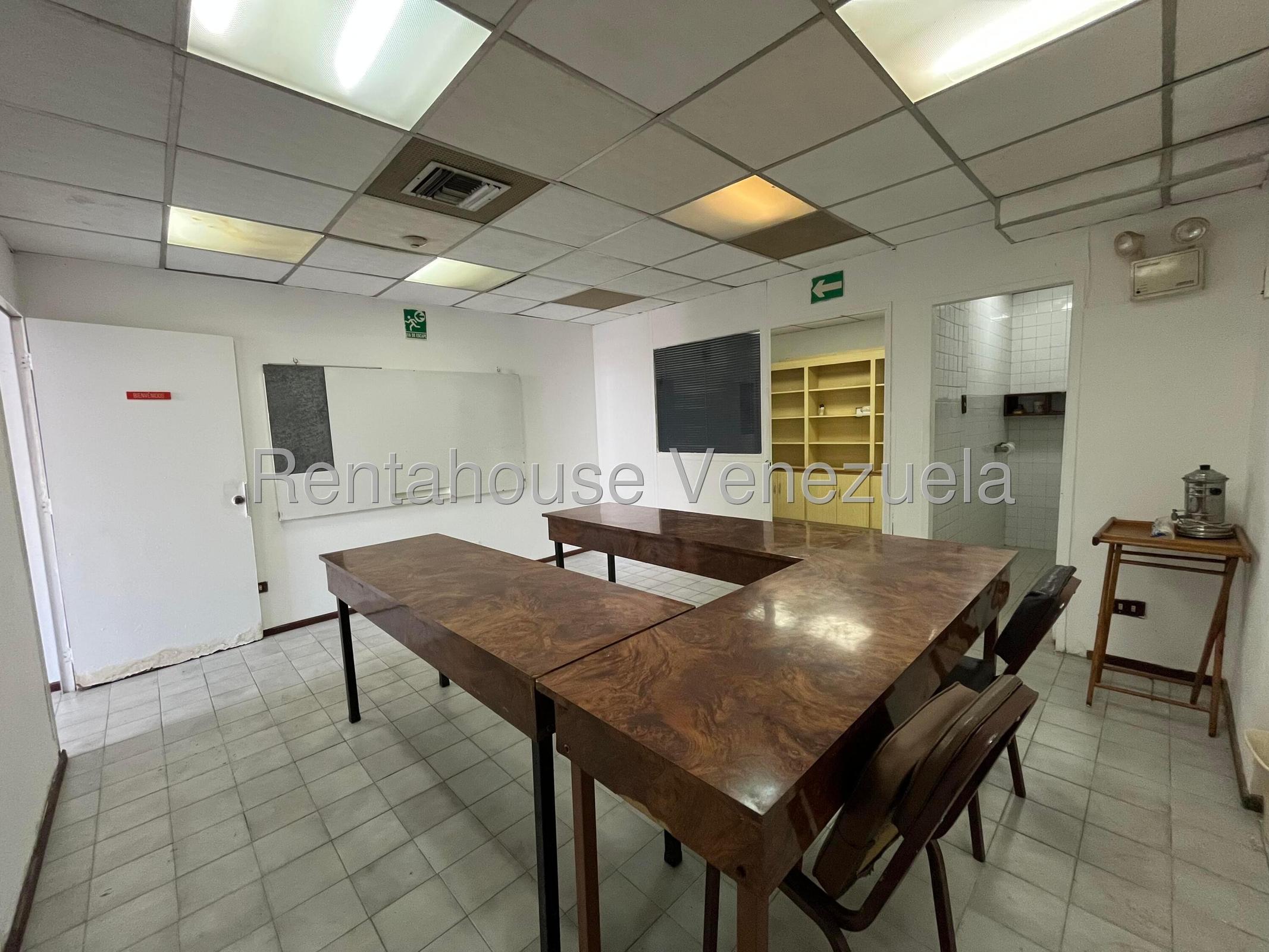 Alquiler de oficina C.C Paseo Las Industrias #25-19714