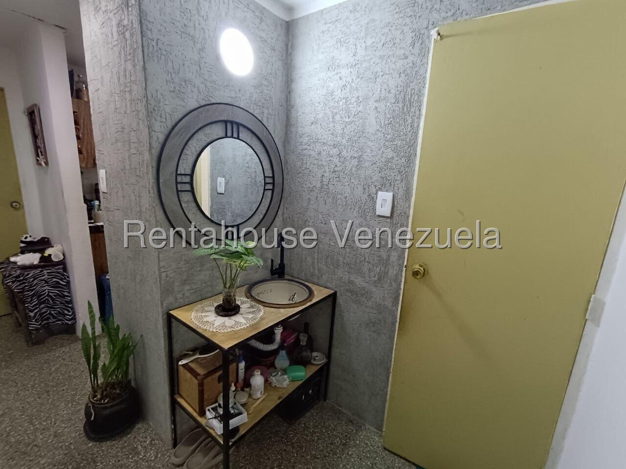 Apartamento en venta en la Kerdell cerca Av. bolivar norte valencia Carabobo 
