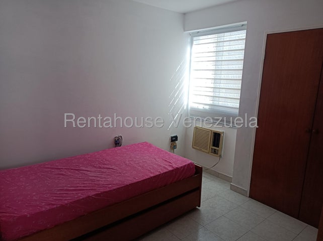 Mañongo Apartamento en Alquiler ubicado en valencia 27-2105 ELOISA MEJIA