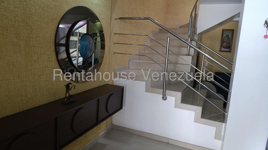 Trigal norte townhouse en venta ubicado en Valencia Carabobo codigo 27-2059 ELOISA MEJIA