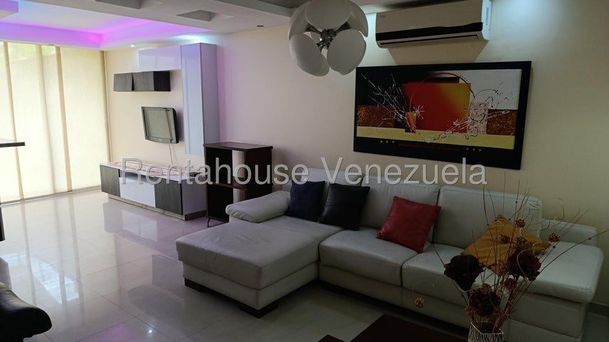 Trigal norte townhouse en venta ubicado en Valencia Carabobo codigo 27-2059 ELOISA MEJIA