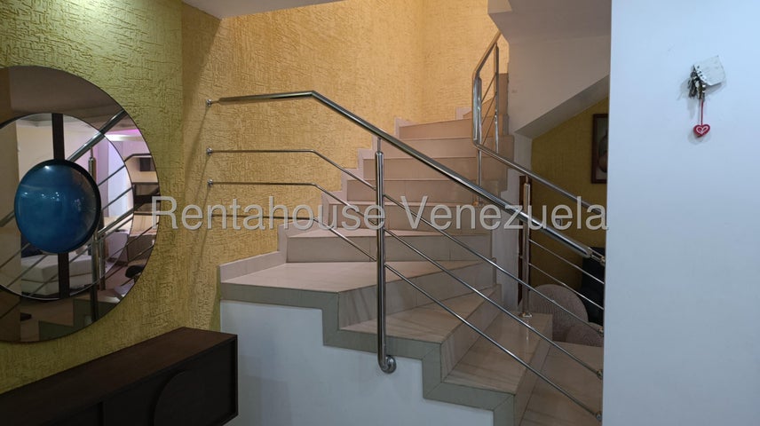 Trigal norte townhouse en venta ubicado en Valencia Carabobo codigo 27-2059 ELOISA MEJIA