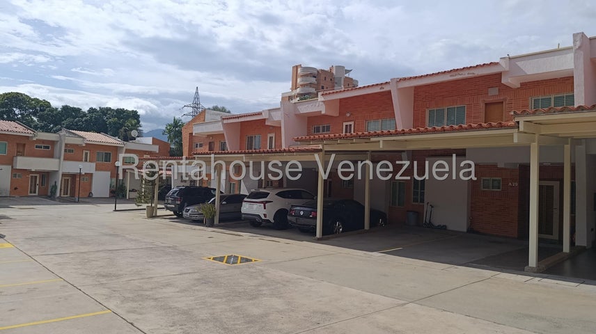 Trigal norte townhouse en venta ubicado en Valencia Carabobo codigo 27-2059 ELOISA MEJIA