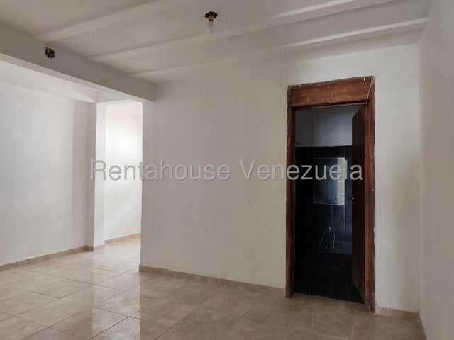 Los Caobos Valencia Casa en venta ubicada en carabobo codigo 27-2079 ELOISA MEJIA
