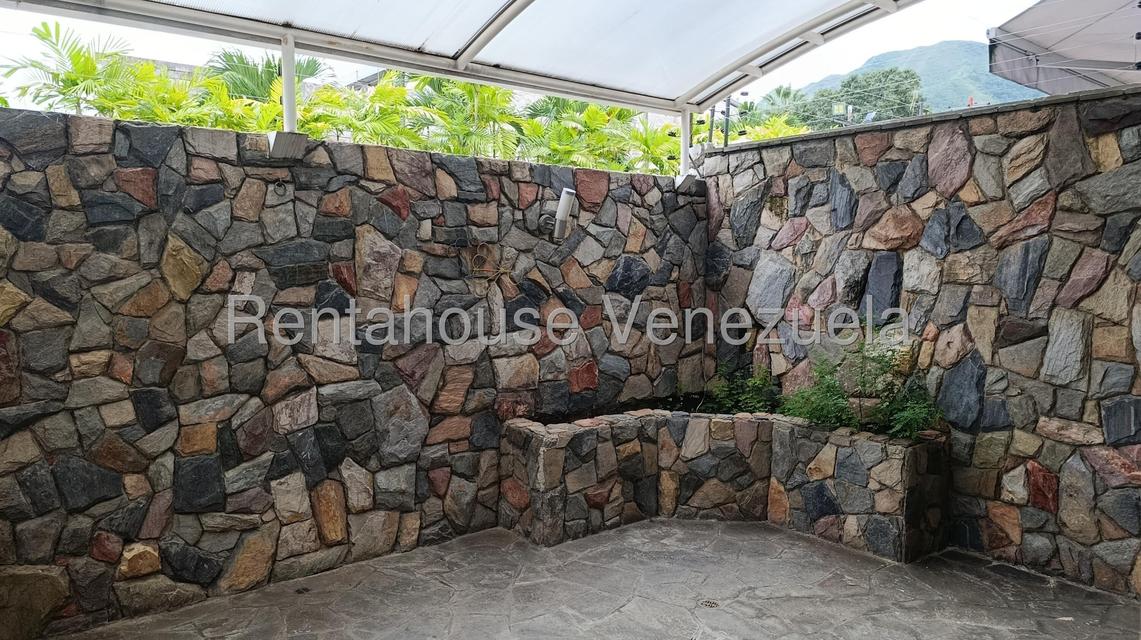 Townhouse en venta en Trigal Norte planta 100% pozo piscina 
