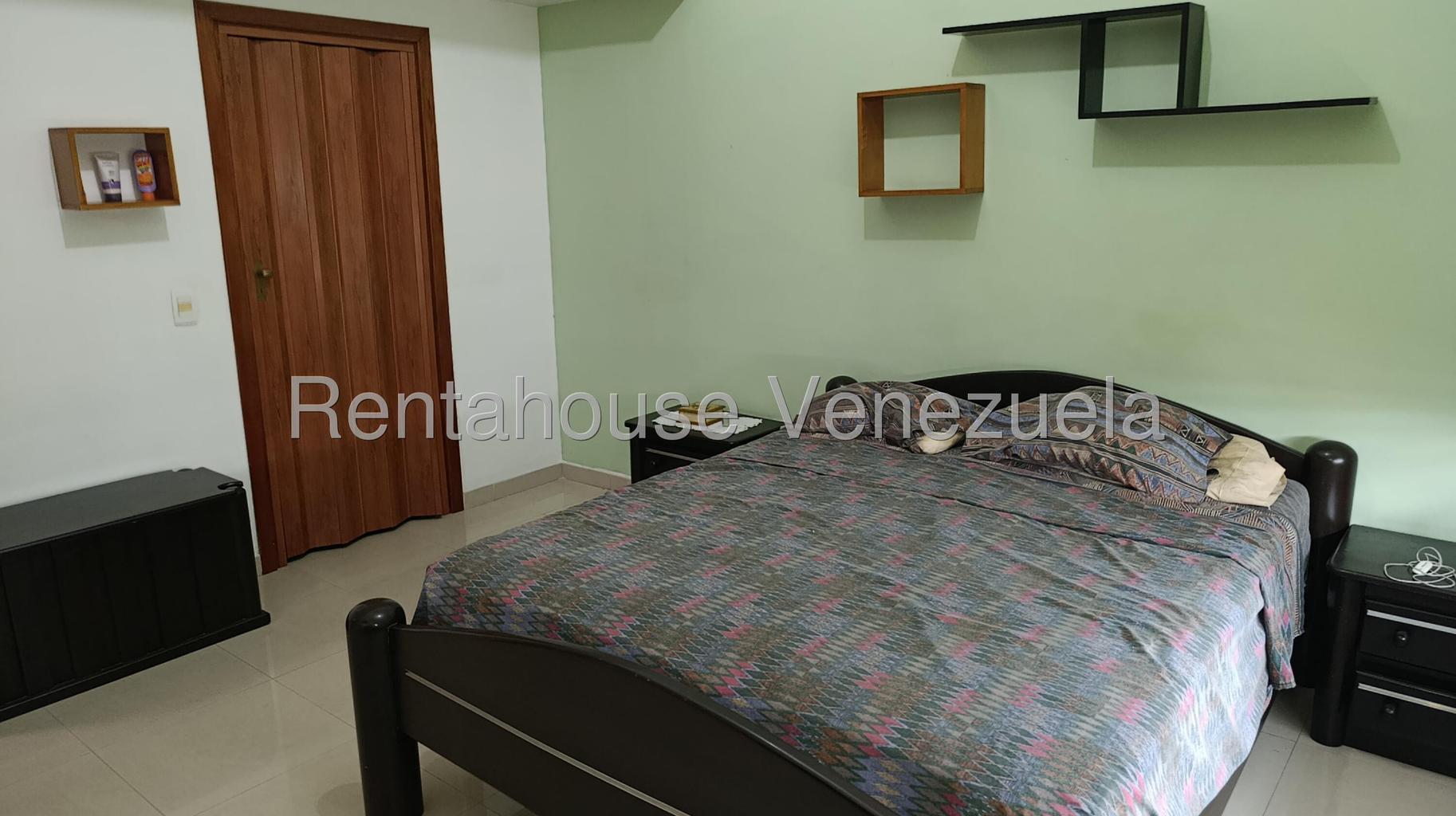 Townhouse en venta en Trigal Norte planta 100% pozo piscina 