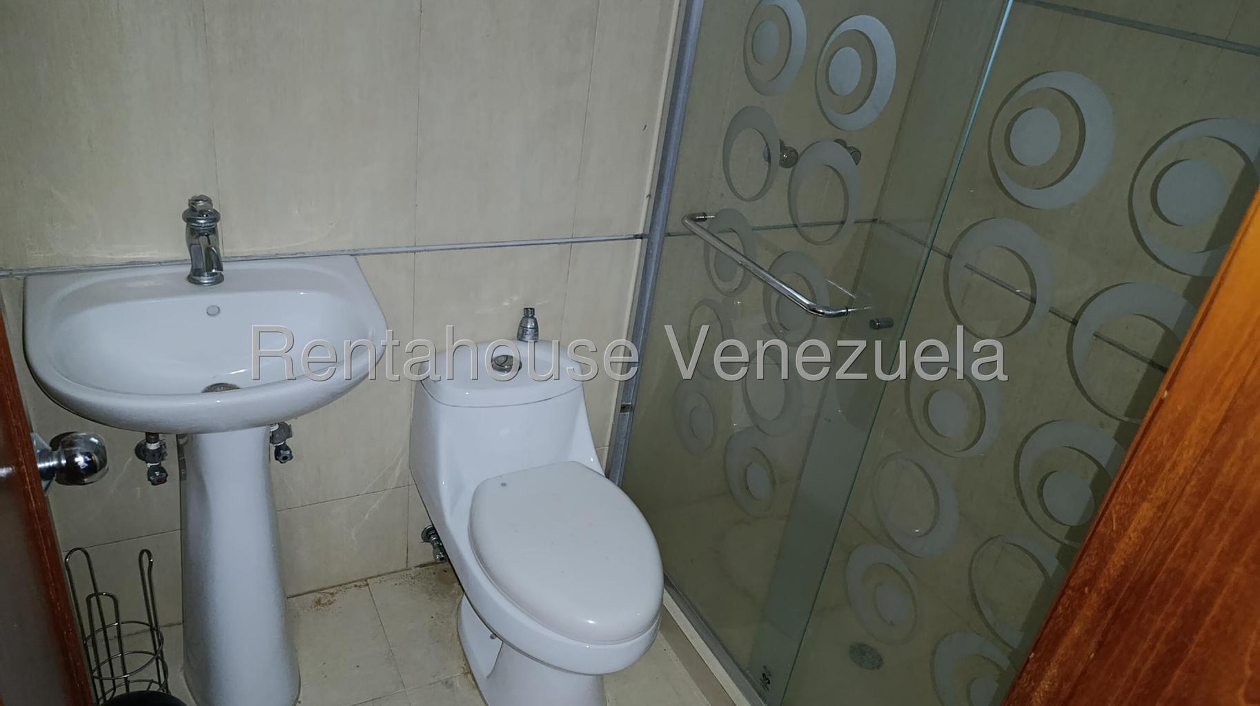 Townhouse en venta en Trigal Norte planta 100% pozo piscina 