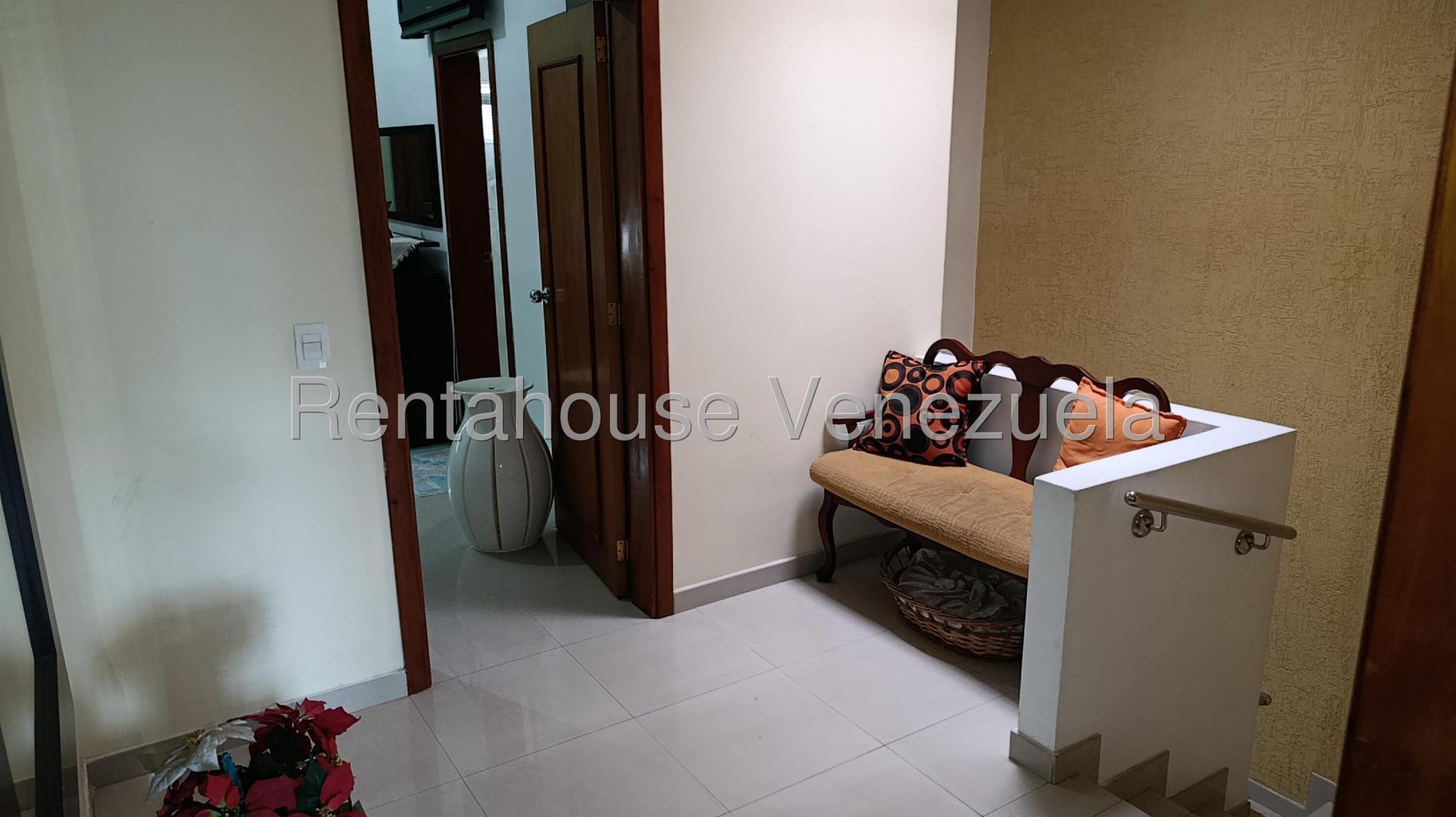 Townhouse en venta en Trigal Norte planta 100% pozo piscina 