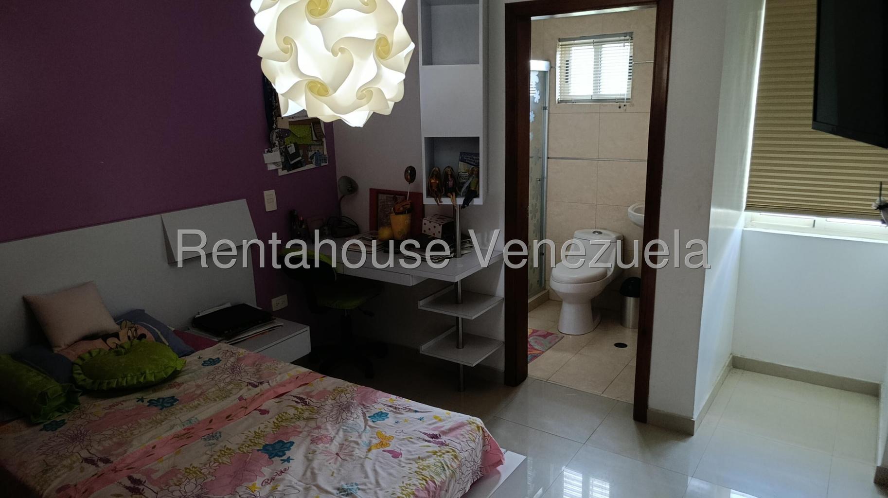 Townhouse en venta en Trigal Norte planta 100% pozo piscina 