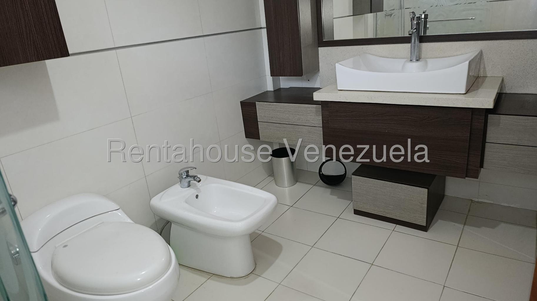 Townhouse en venta en Trigal Norte planta 100% pozo piscina 