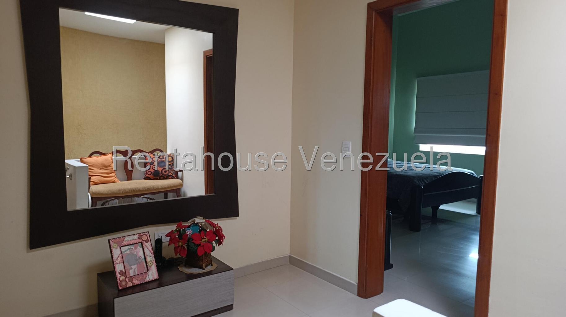 Townhouse en venta en Trigal Norte planta 100% pozo piscina 