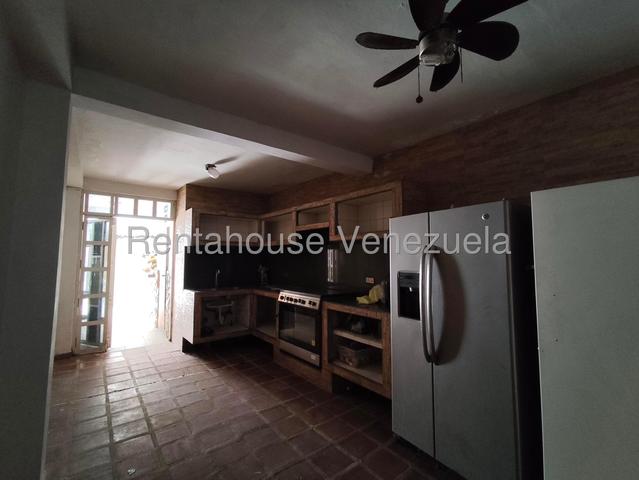 YL Vende Casa Quinta en Los Caobos #27-2079