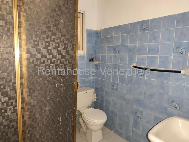 YL Vende Casa Quinta en Los Caobos #27-2079