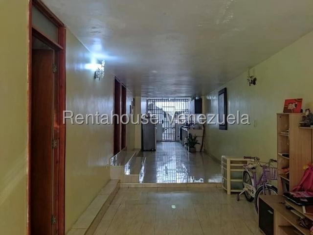 YL Venta de Casa Duplex en Yuma, San Diego #25-21053