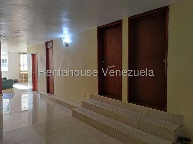 YL Venta de Casa Duplex en Yuma, San Diego #25-21053