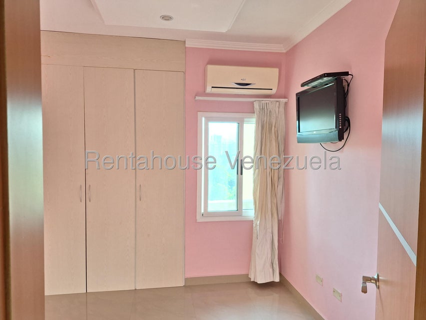 Apartamento en venta en las Chimeneas Valencia Carabobo