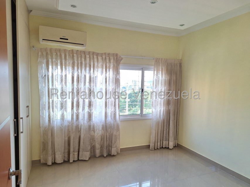 Apartamento en venta en las Chimeneas Valencia Carabobo