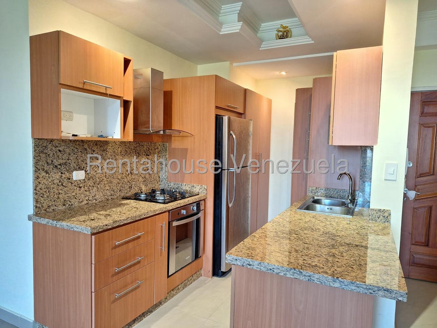 Apartamento en venta en las Chimeneas Valencia Carabobo