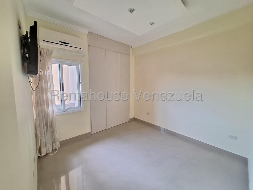 Apartamento en venta en las Chimeneas Valencia Carabobo