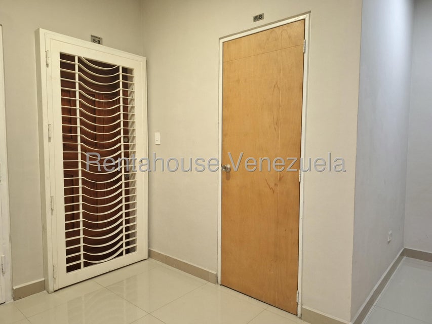 Apartamento en venta en las Chimeneas Valencia Carabobo