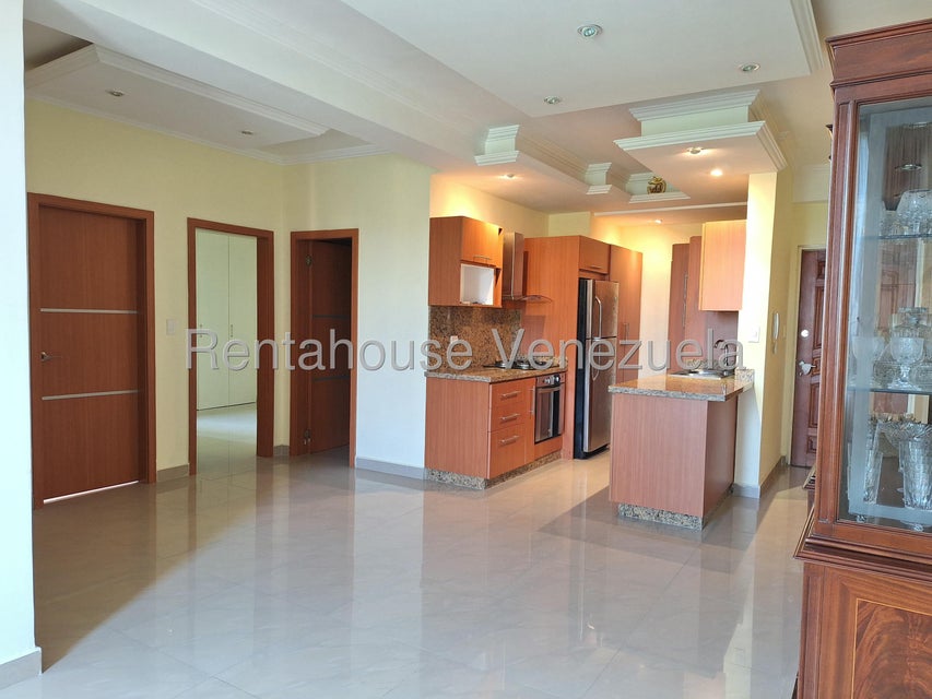 Apartamento en venta en las Chimeneas Valencia Carabobo