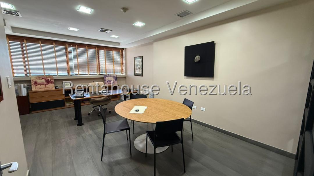 Oficina en alquiler en la viña Valencia Carabobo 