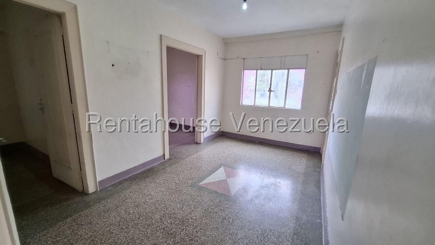 VENTA LAS ACACIAS  #26-21195