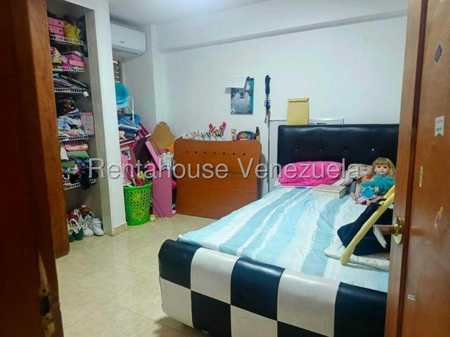 VENTA PRADOS DEL ESTE #26-14647