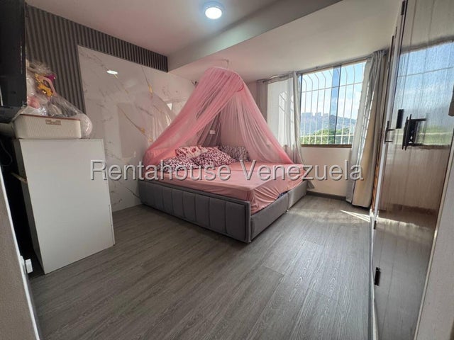 VENTA EL PARAISO  #26-19382