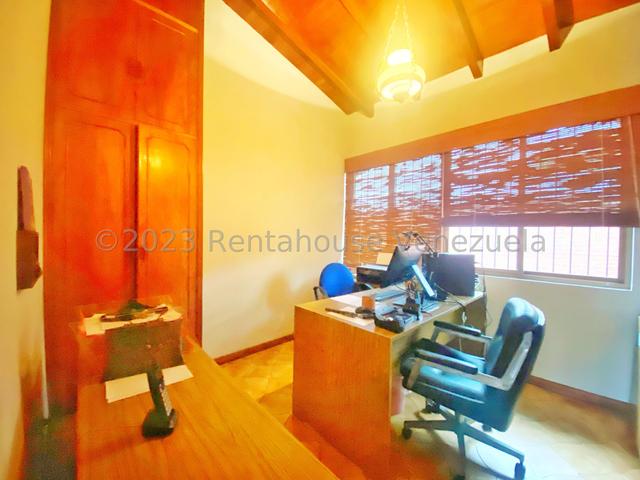 VENTA URB MIRANDA #23-24155