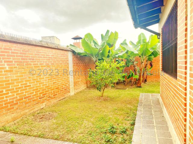 VENTA URB MIRANDA #23-24155
