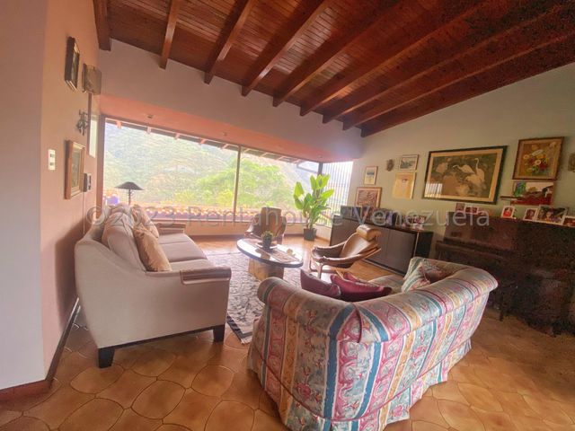 VENTA URB MIRANDA #23-24155