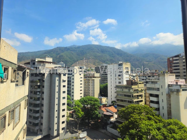 VENTA LOS CAOBOS #26-17157 
