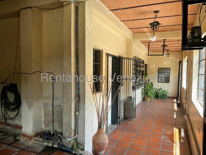 Casa en venta en la pastora cerca Av. Bolivar Valencia Carabobo 