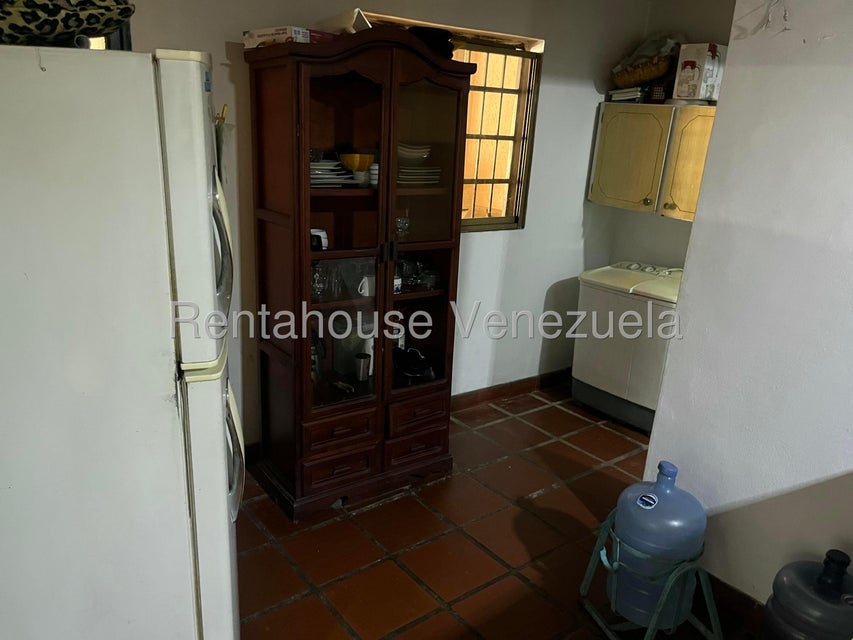 Casa en venta en la pastora cerca Av. Bolivar Valencia Carabobo 