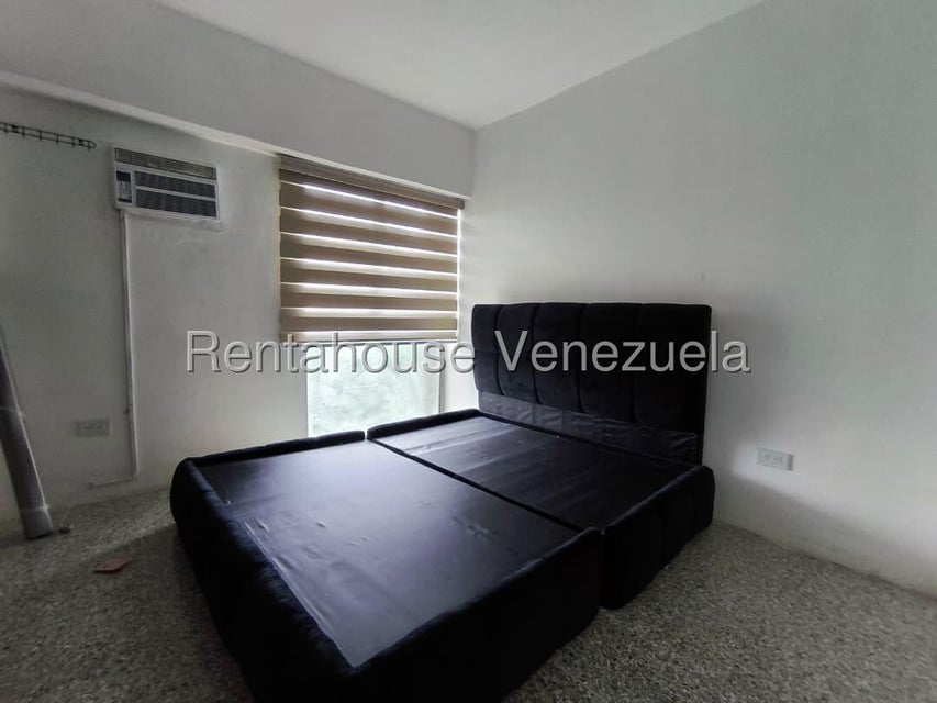Apartamento en venta en la av. cedeño moderno y céntrico en Valencia Carabobo