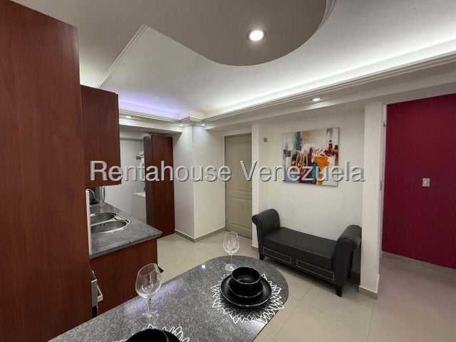 Alquiler Vista al Parque. Las Chimeneas  #27-904