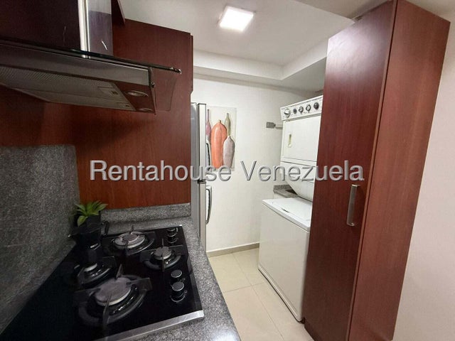 Alquiler Vista al Parque. Las Chimeneas  #27-904