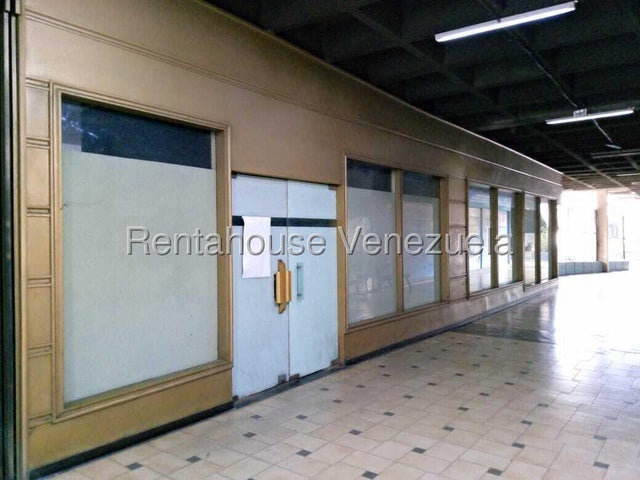 Venta Local Av. Bolivar Norte. PB. Valencia #26-15068
