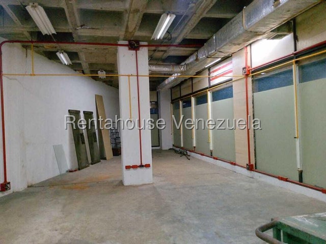 Venta Local Av. Bolivar Norte. PB. Valencia #26-15068